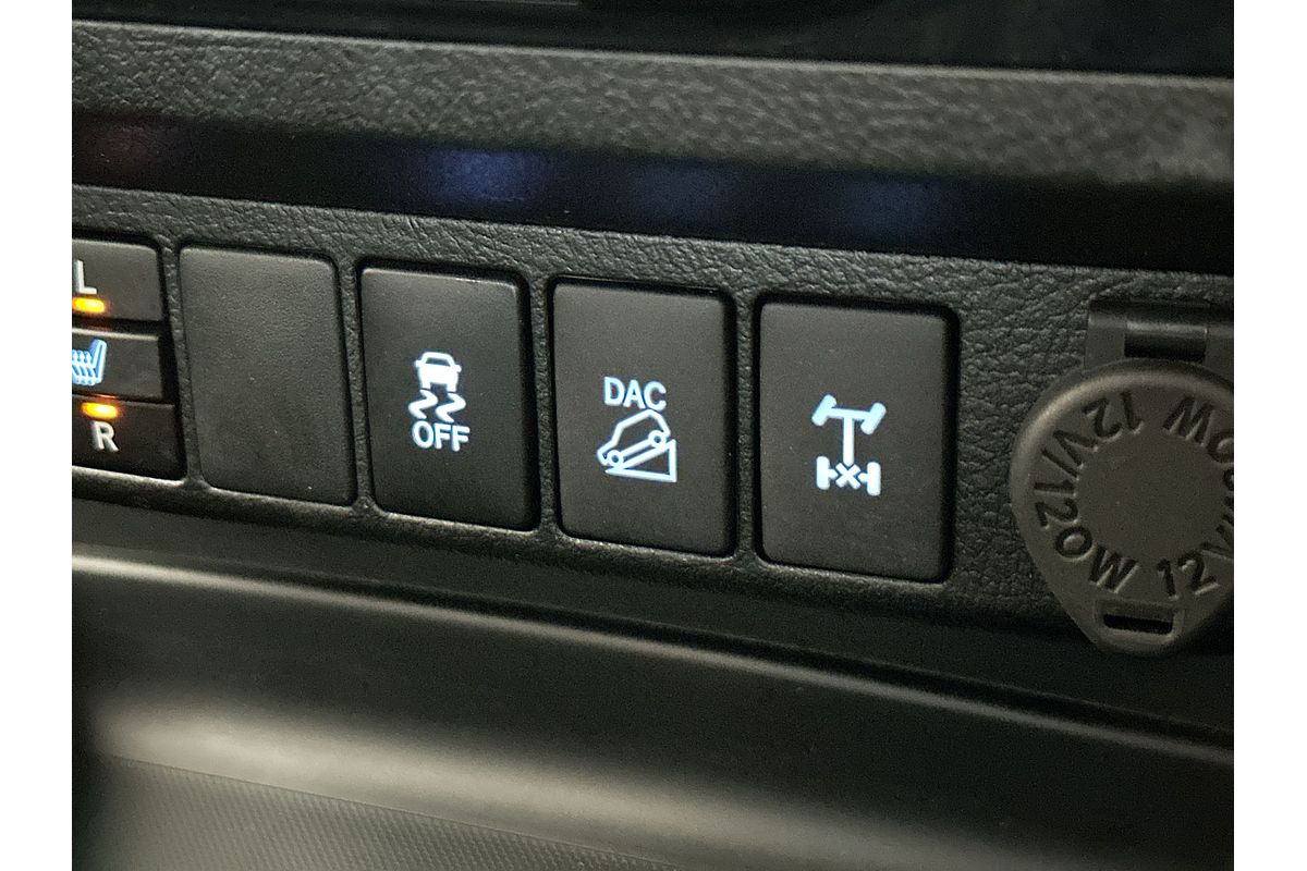 2019 Toyota Hilux Rugged X GUN126R 4X4