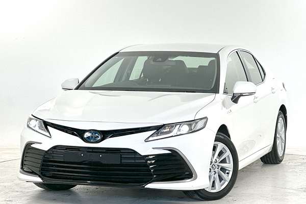 2021 Toyota Camry Ascent AXVH70R