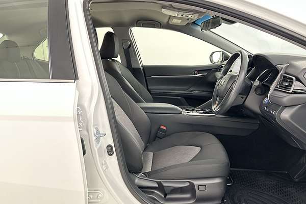2021 Toyota Camry Ascent AXVH70R