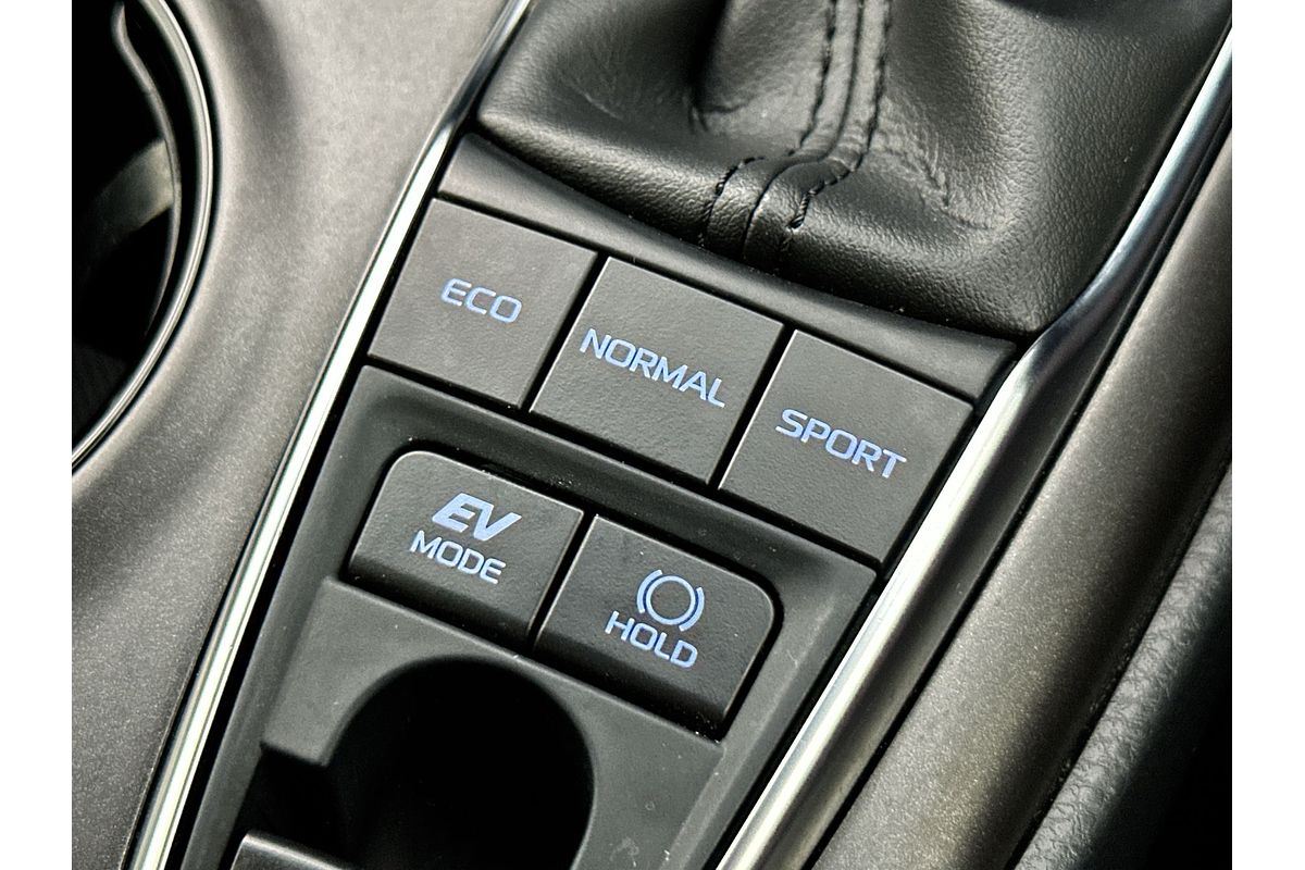 2021 Toyota Camry Ascent AXVH70R