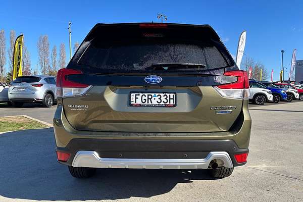 2023 Subaru Forester Hybrid L S5
