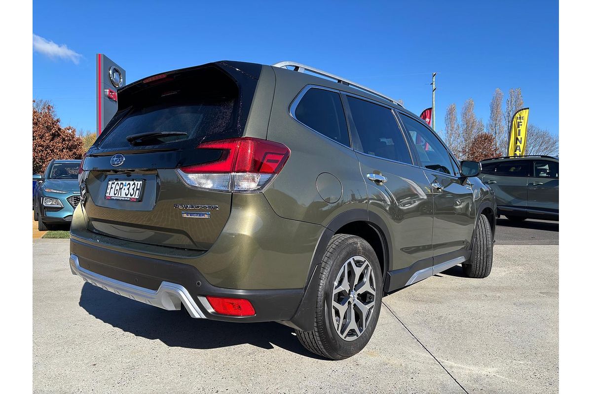 2023 Subaru Forester Hybrid L S5
