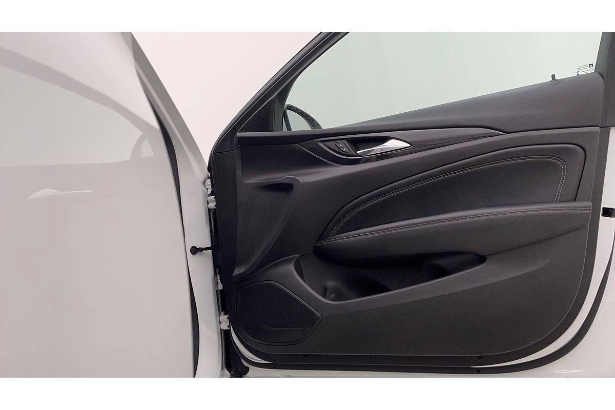 2018 Holden Commodore RS ZB