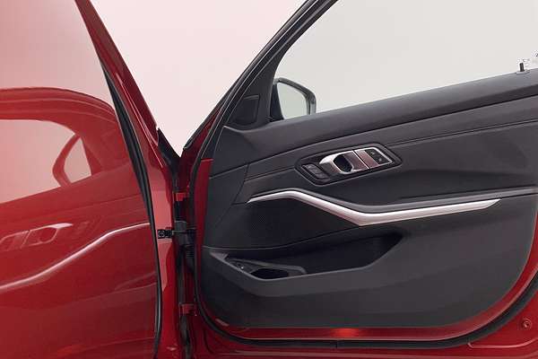 2020 BMW 3 Series 330i M Sport G20