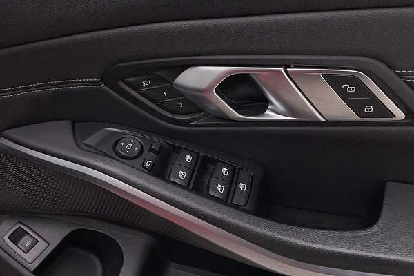 2020 BMW 3 Series 330i M Sport G20