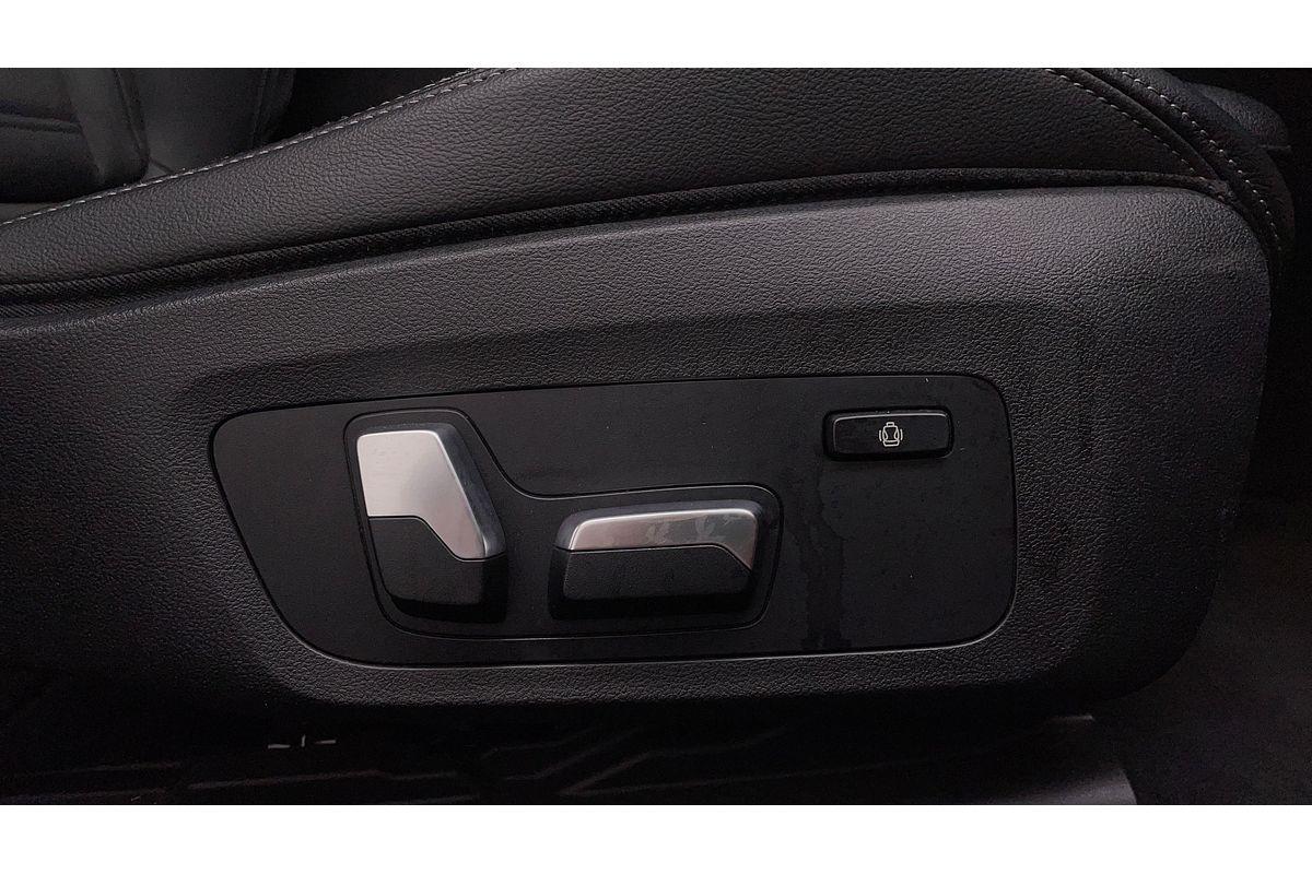 2020 BMW 3 Series 330i M Sport G20
