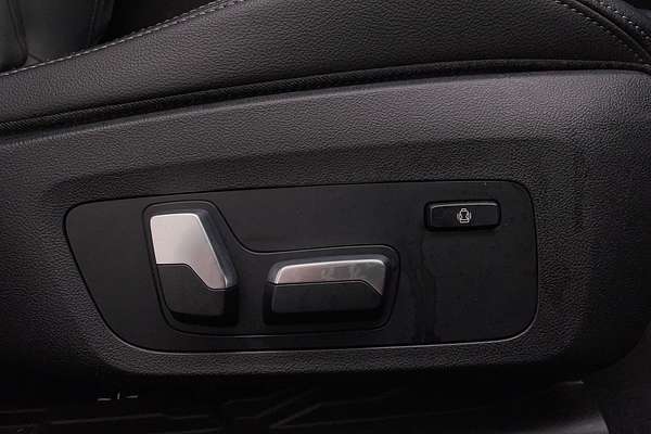 2020 BMW 3 Series 330i M Sport G20