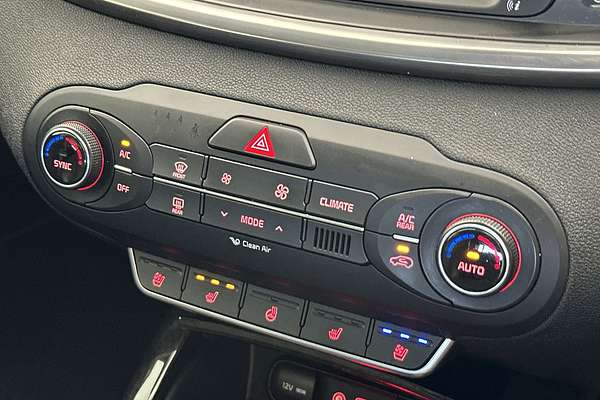 2017 Kia Sorento Platinum UM