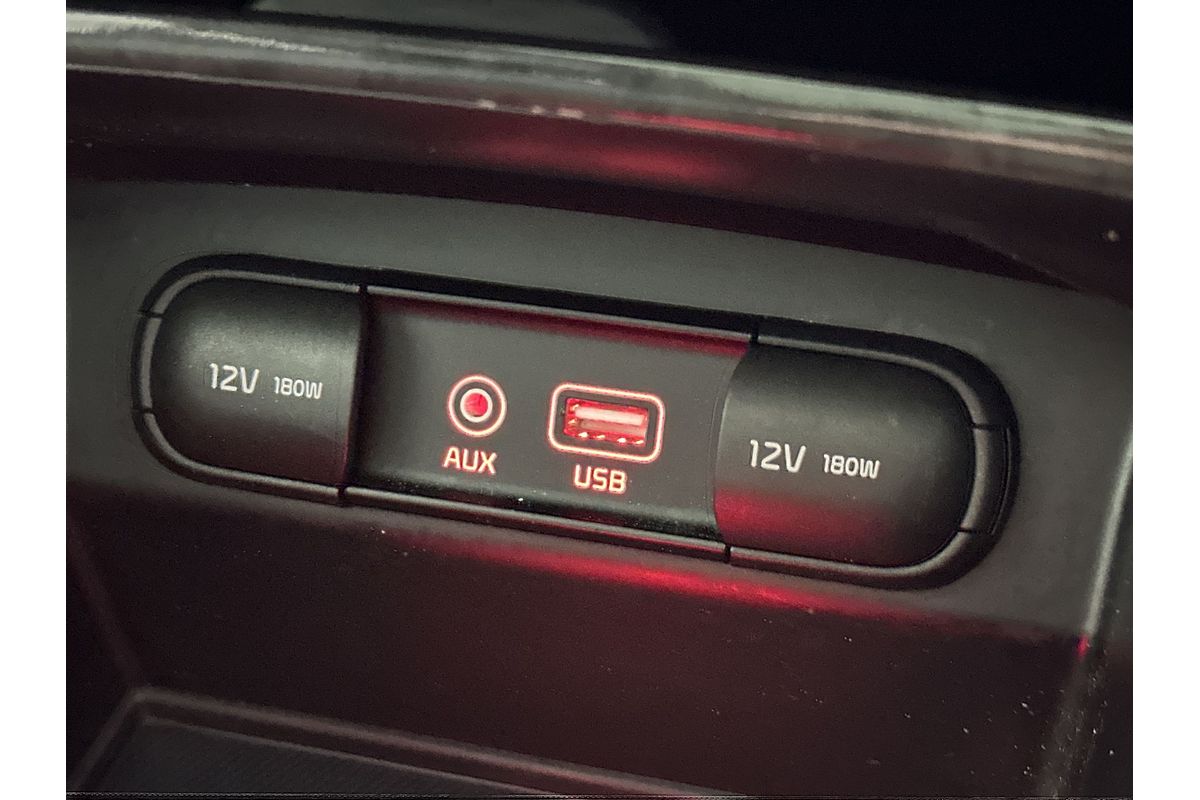 2017 Kia Sorento Platinum UM