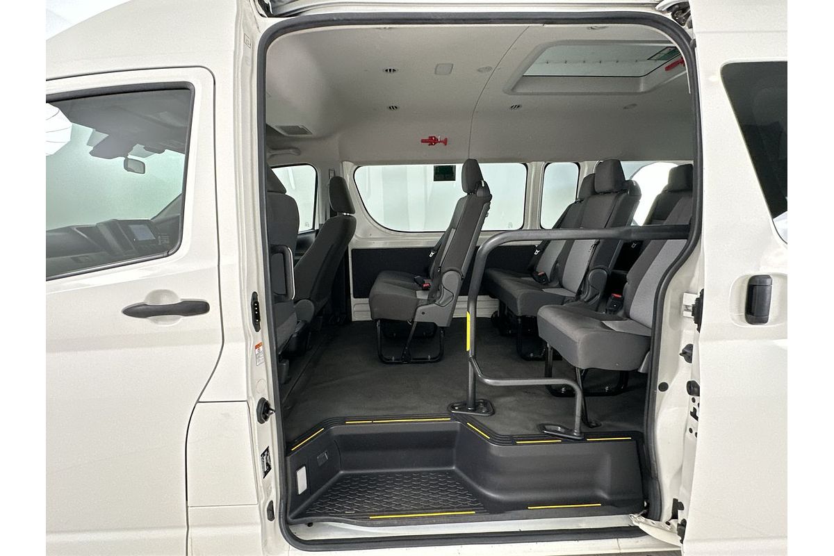 2019 Toyota Hiace Commuter GDH322R
