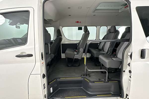 2019 Toyota Hiace Commuter GDH322R