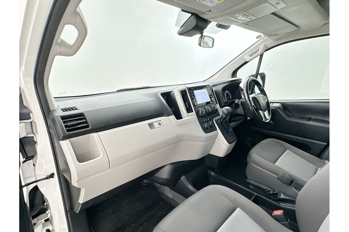 2019 Toyota Hiace Commuter GDH322R