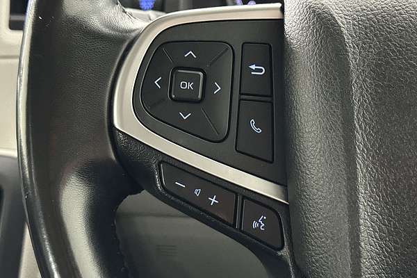 2019 Toyota Hiace Commuter GDH322R