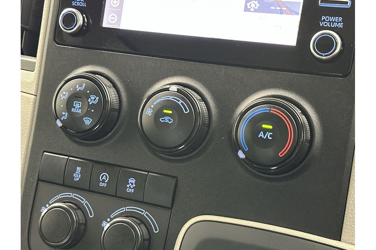 2019 Toyota Hiace Commuter GDH322R