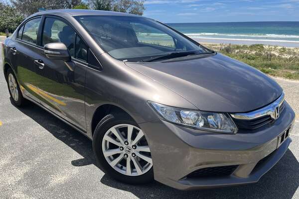 2012 Honda Civic VTi-L 9th Gen