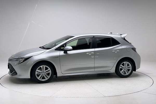 2020 Toyota Corolla SX Hybrid ZWE211R