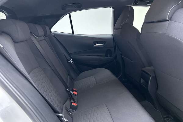2020 Toyota Corolla SX Hybrid ZWE211R