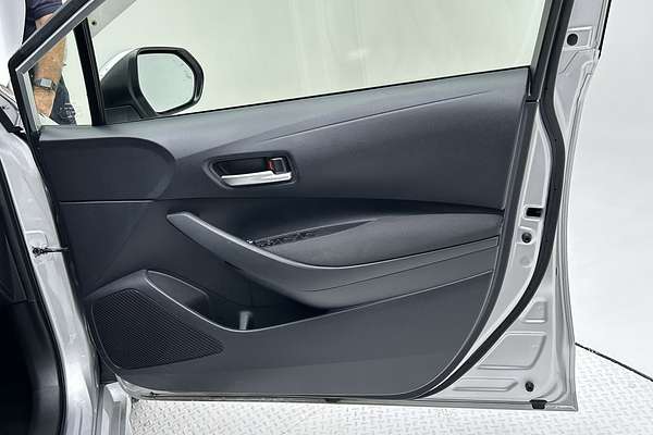 2020 Toyota Corolla SX Hybrid ZWE211R