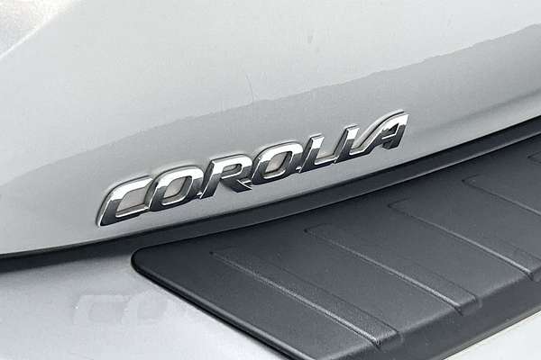 2020 Toyota Corolla SX Hybrid ZWE211R