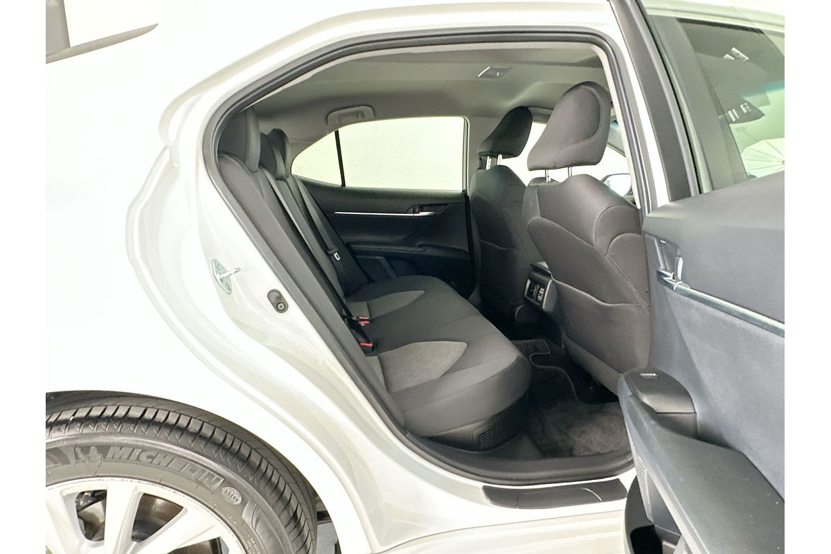 2022 Toyota Camry Ascent AXVH70R