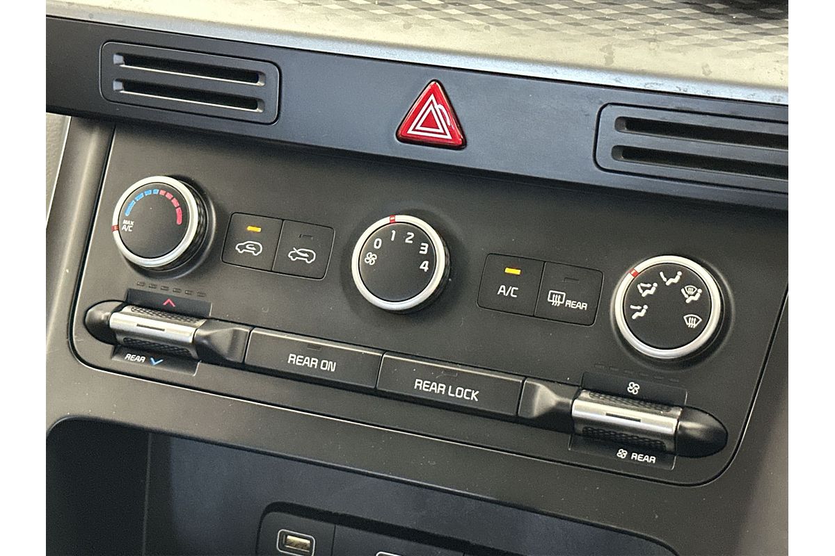 2021 Kia Carnival S KA4