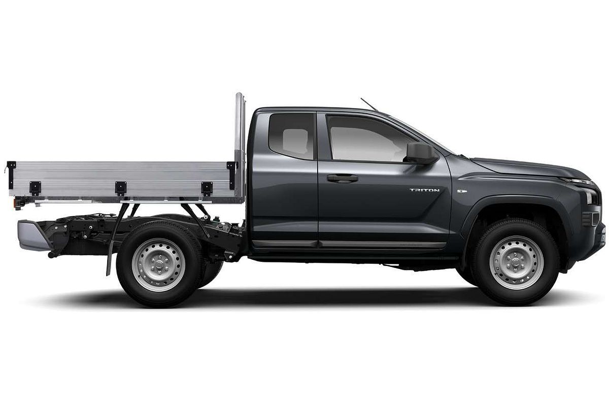 2025 Mitsubishi Triton GLX MV 4X4