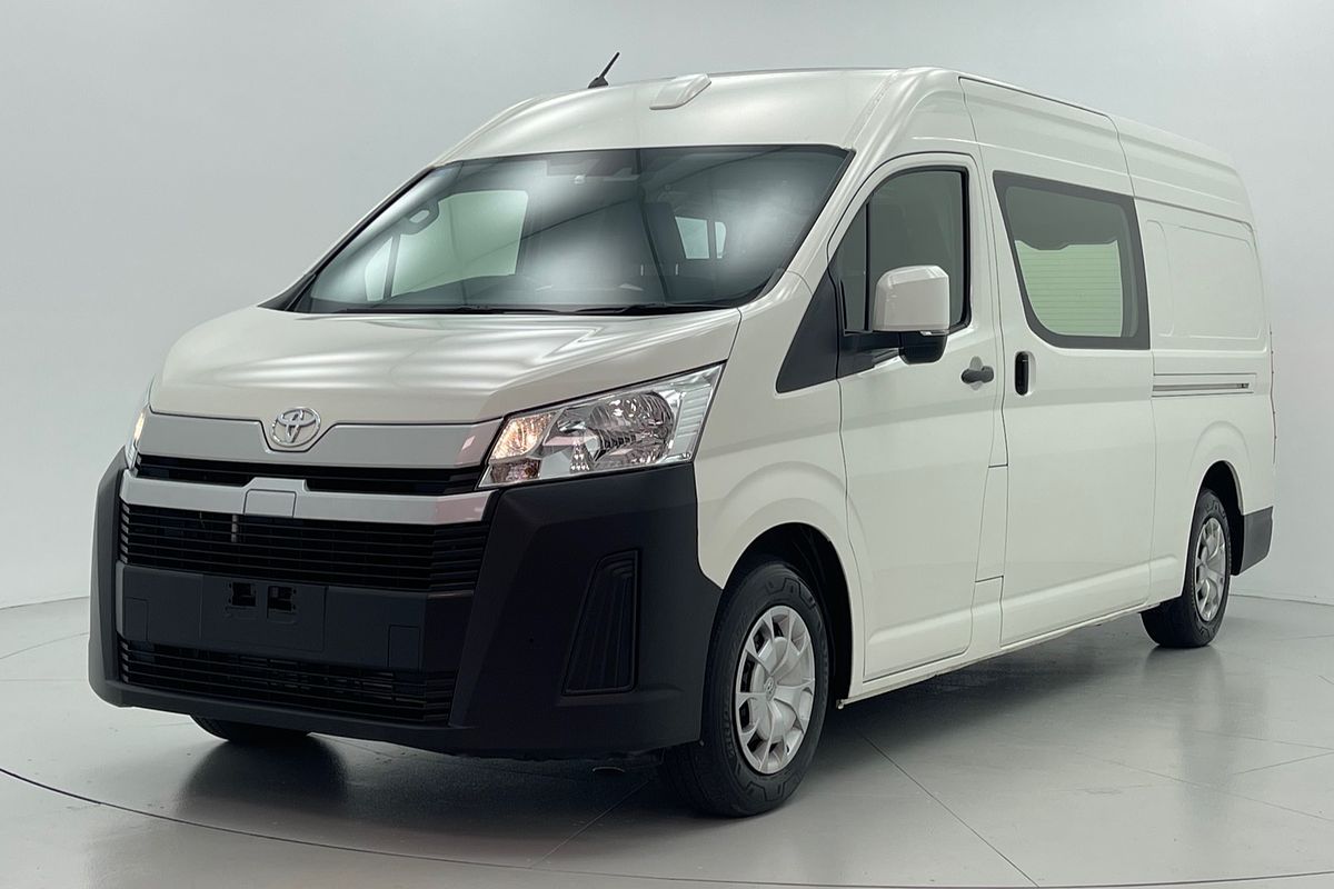 Hiace Van SLWB 2.8L T Diesel Automatic 