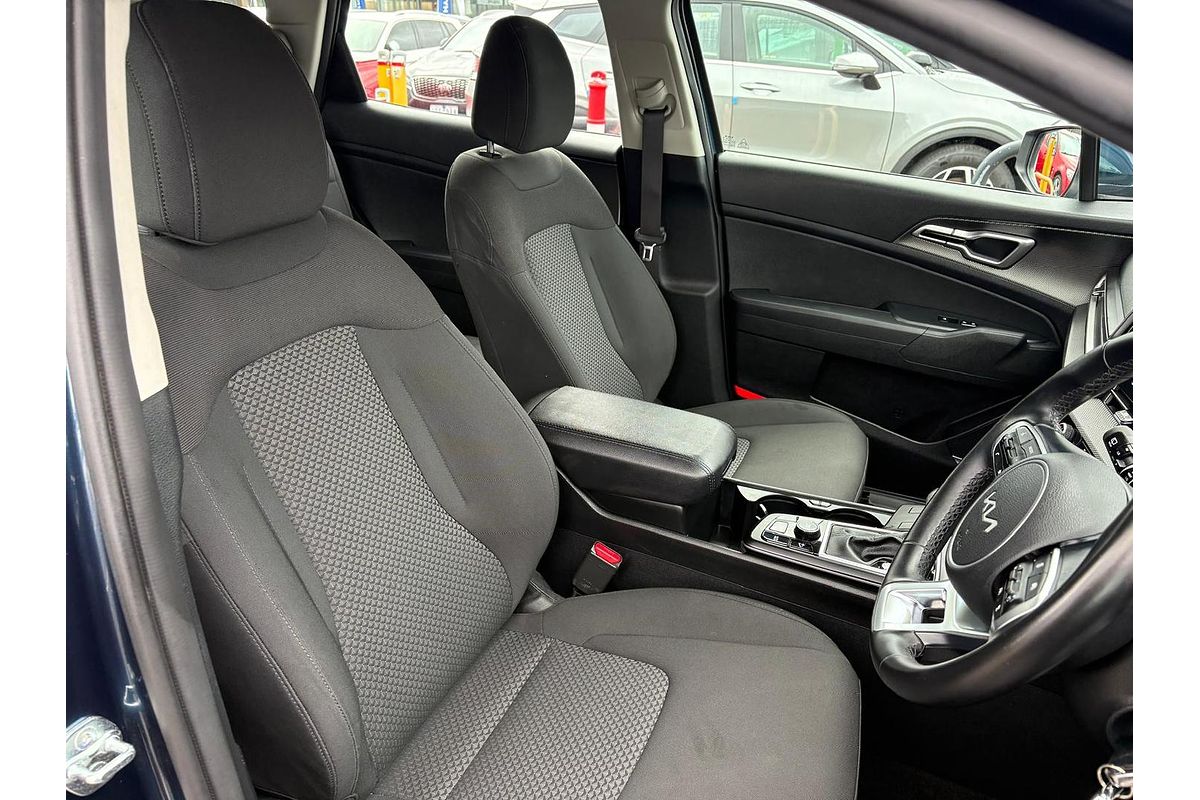 2023 Kia Sportage S NQ5