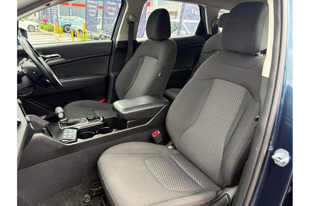 2023 Kia Sportage S NQ5