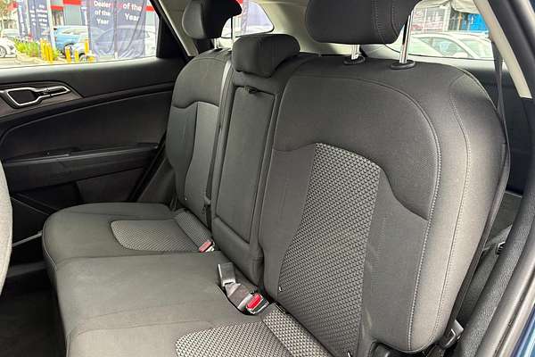 2023 Kia Sportage S NQ5