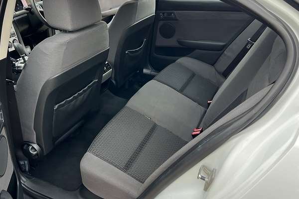 2008 Holden Commodore Omega VE MY09.5