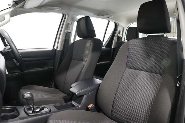2020 Toyota Hilux Workmate TGN121R Rear Wheel Drive