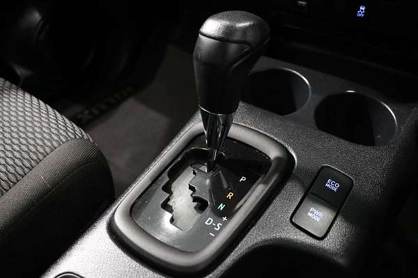 2020 Toyota Hilux Workmate TGN121R Rear Wheel Drive