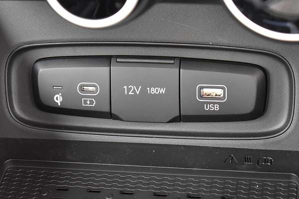 2025 Hyundai Venue Active QX.V5