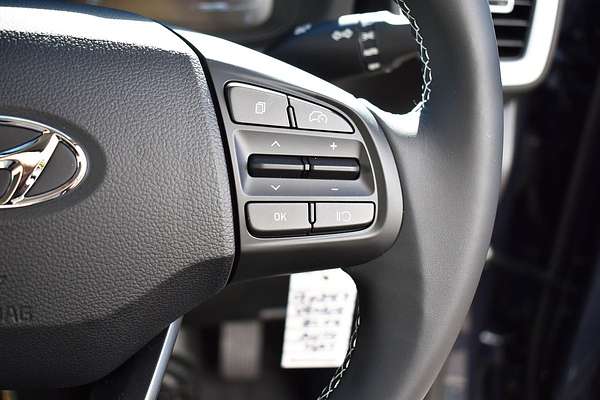 2025 Hyundai Venue Active QX.V5