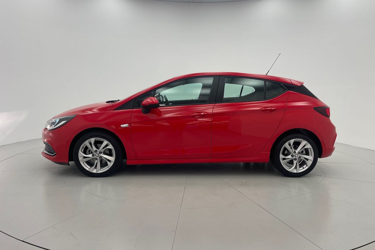 2017 HOLDEN ASTRA RS 6 SP AUTOMATIC 5D HATCHBACK T4 