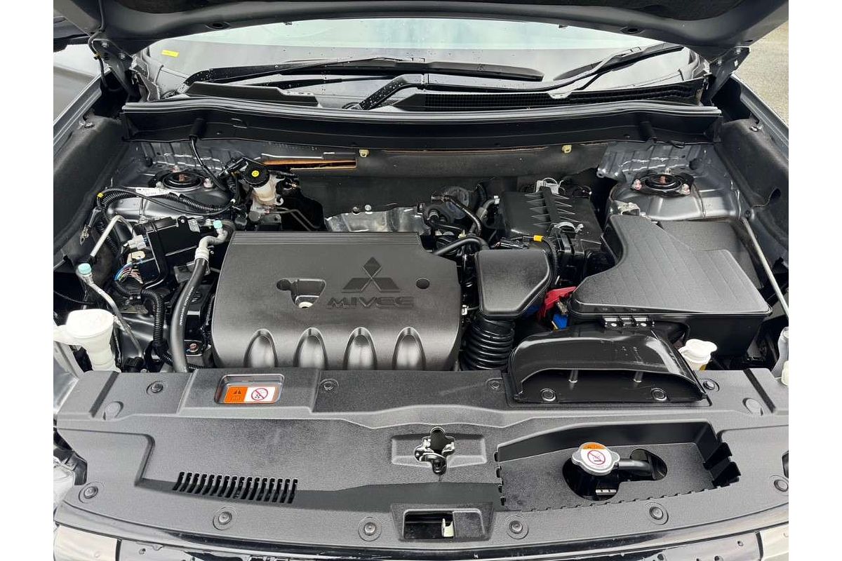 2019 Mitsubishi Outlander Black Edition ZL