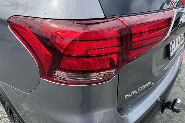 2019 Mitsubishi Outlander Black Edition ZL