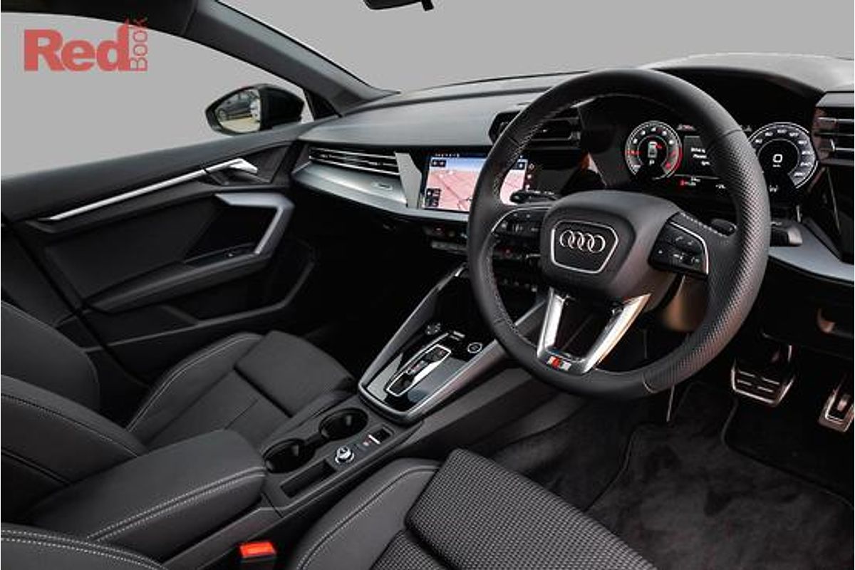 2025 Audi A3 35 TFSI S line GY