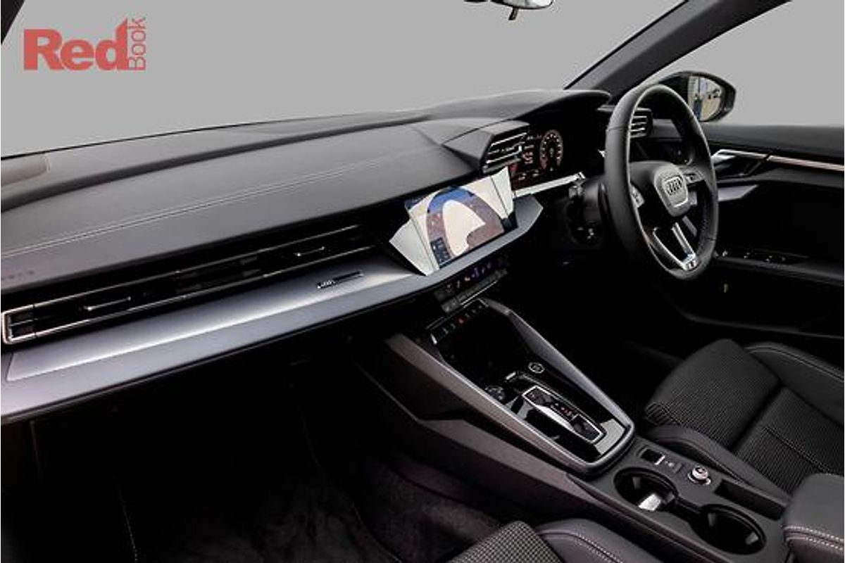 2025 Audi A3 35 TFSI S line GY