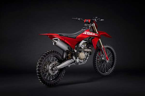 2026 Ducati SPORT DESMO 450MX