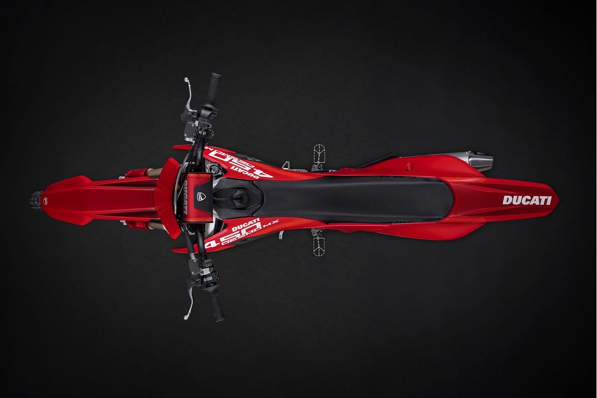 2026 Ducati SPORT DESMO 450MX