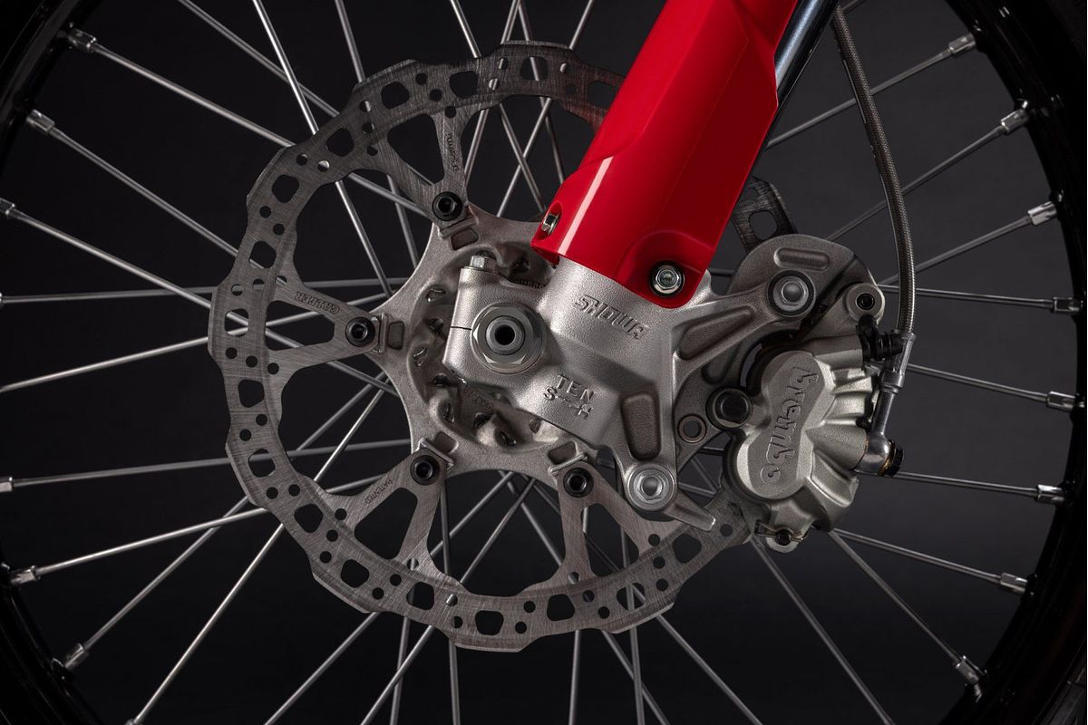 2026 Ducati SPORT DESMO 450MX