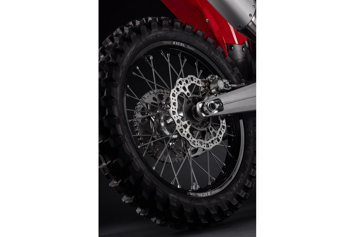 2026 Ducati SPORT DESMO 450MX