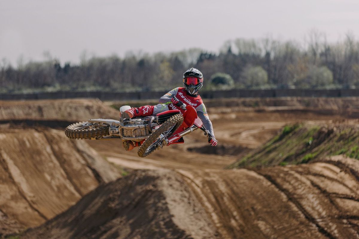 2026 Ducati SPORT DESMO 450MX