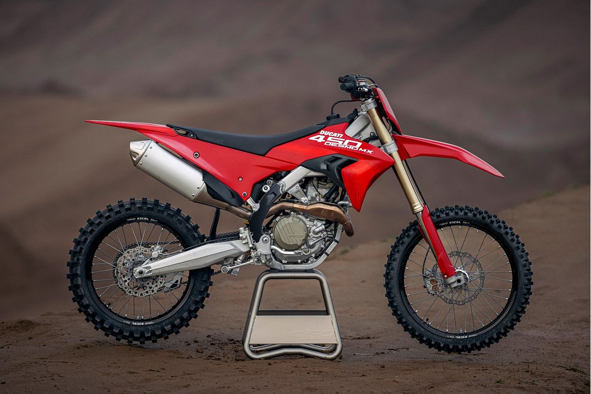 2026 Ducati SPORT DESMO 450MX