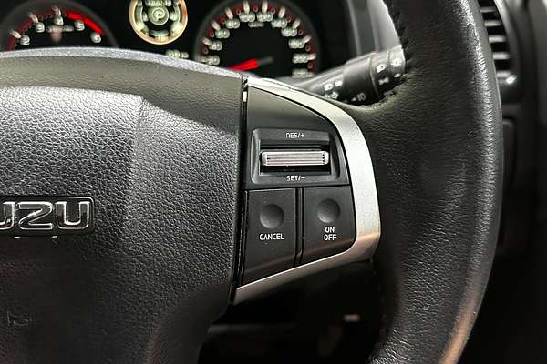 2020 Isuzu D-MAX LS-T  4X4
