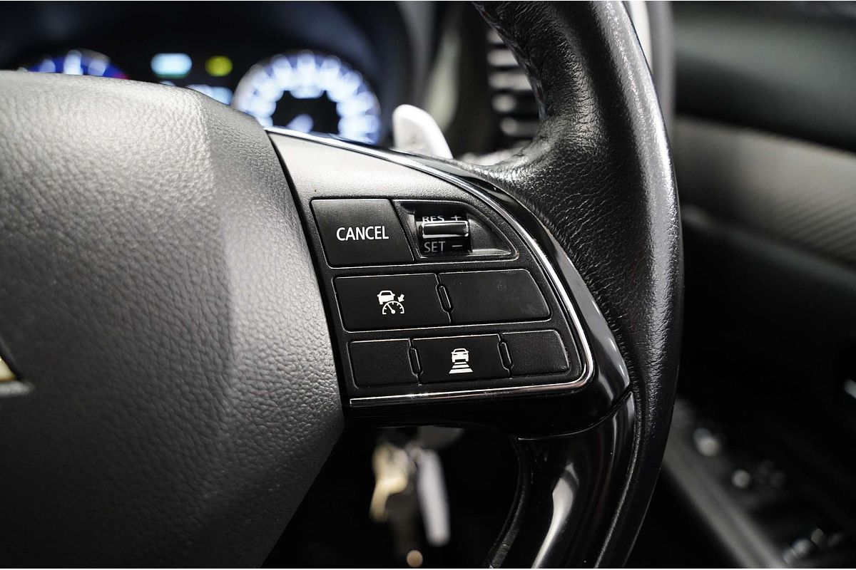 2016 Mitsubishi Outlander LS Safety Pack ZK