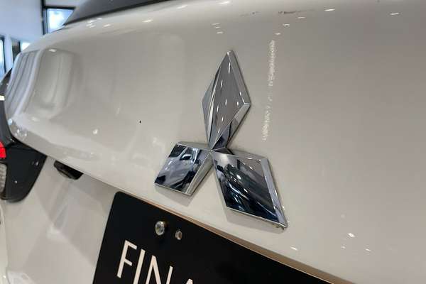 2022 Mitsubishi ASX ES XD