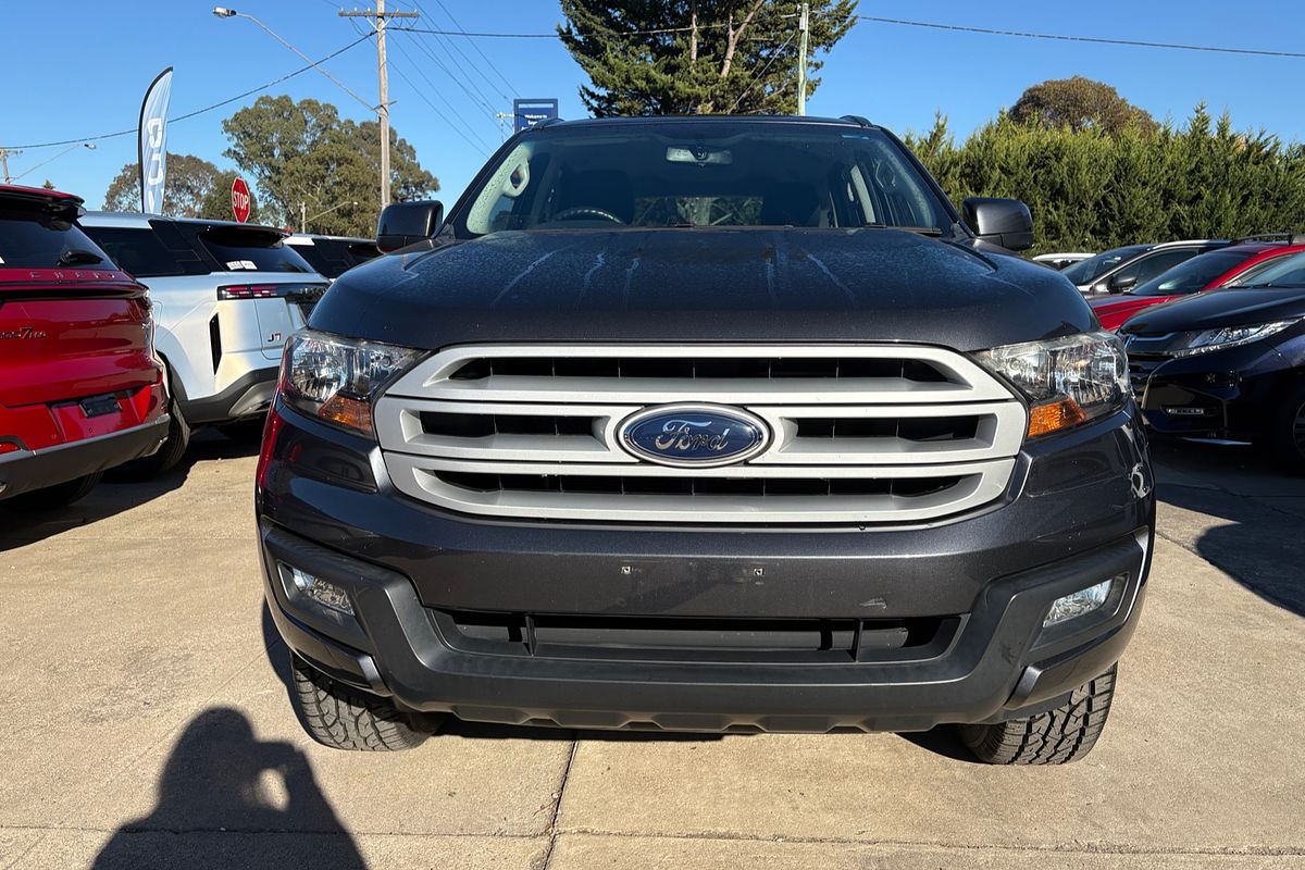 2017 Ford Everest Ambiente UA